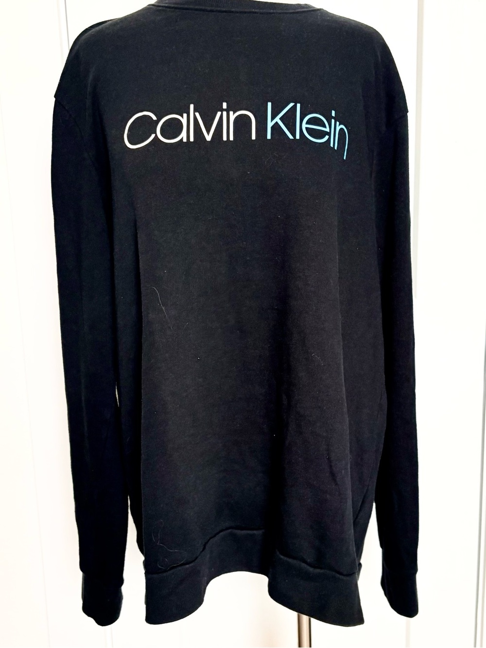 Calvin Klein Black Crewneck T with XL